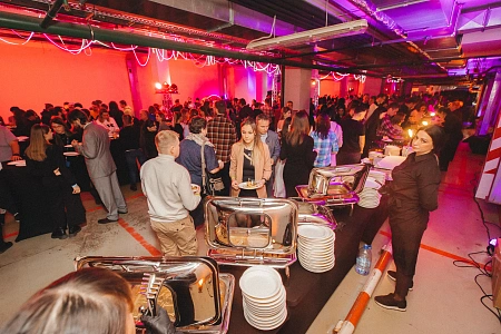 Фуршет на 700 персон QIWI