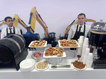 Фуршет на выставку спецтехники для 45 персон