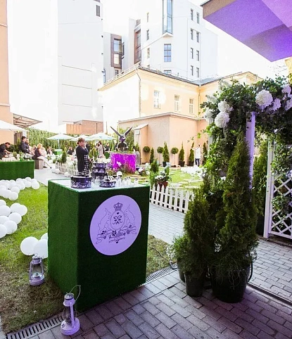 Презентация в Rouge Bunny Rouge