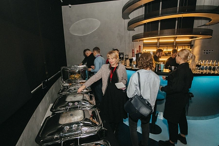 Кофе-брейк и фуршет на 85 персон IMREDI