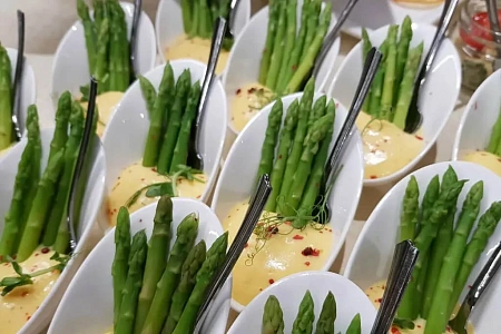 Фуршет в новом офисе агентства DPG