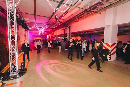 Фуршет на 700 персон QIWI