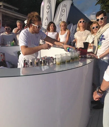 Выездной коктейль-бар для OZON