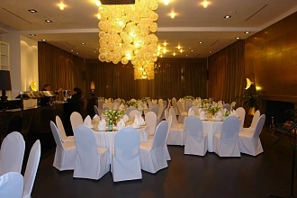 Свадебный банкет на 75 персон.