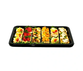 Большое Ассорти Римских брускетт: с тигровой креветкой, с маринованным лососем, с артишоками и вяленым томатом, с козьим сыром и муссом из авокадо, с цыпленком. 18 шт.