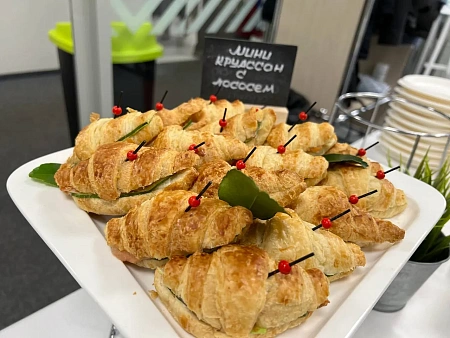 Кофе-брейк и обед на 53 персоны