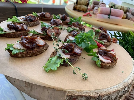 Свадебный фуршет на 45 гостей