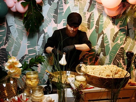 Открытие Салона Zаzеркалье