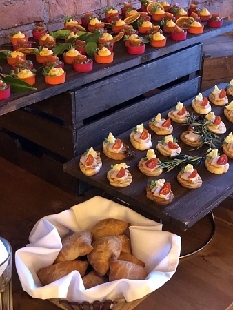 Фуршет для Casa Picassa на 8 марта