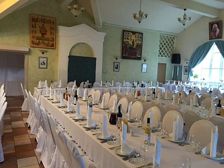 Торжественная трапеза на 150 гостей