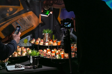 Фуршет на 65 человек на 8 марта