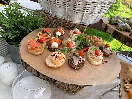 Свадебный фуршет на 45 гостей