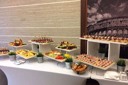 Фуршет на корпоратив Ниармедик