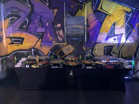 Фуршет на 65 человек на 8 марта