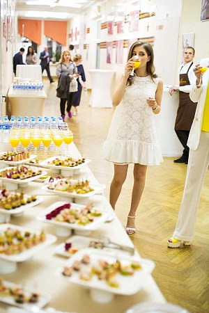 Банкет на выпускной вечер в школе