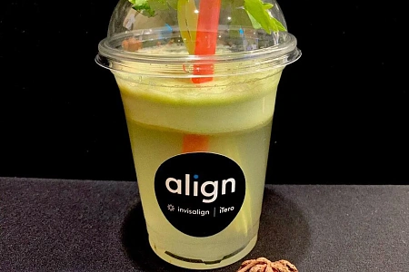 Смузи и фреш-бар в офисе компании