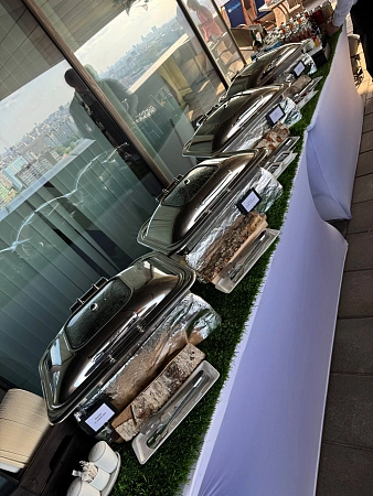 Фуршет и анимационные станции с ватой и мороженым для 150 персон R-Vision