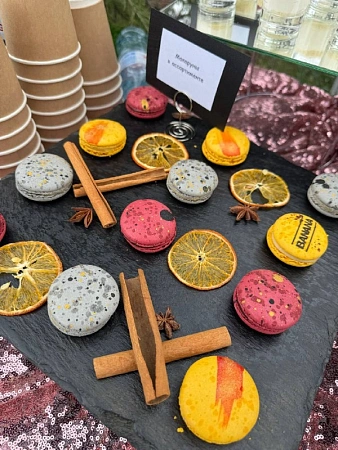 Праздник в честь дня рождения на 14 персон фуршет