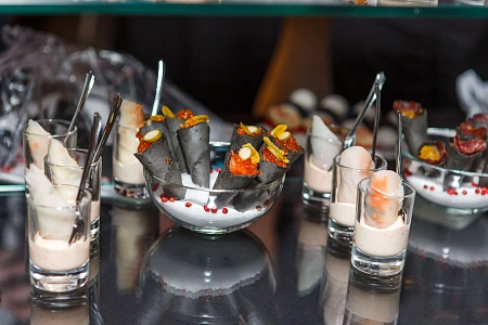 Черно-белая вечеринка