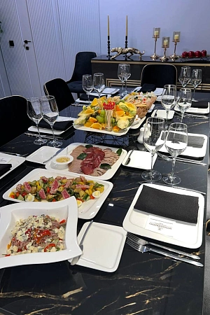 Банкет в честь Дня Рождения на 7 персон