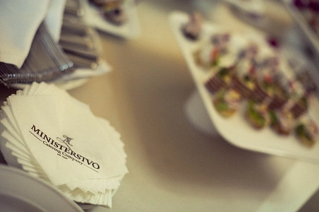 Банкет на выпускной вечер в школе