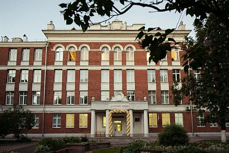 Банкет на выпускной вечер в школе