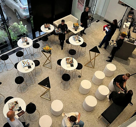 Коктейль на 50 персон Stone Hedge