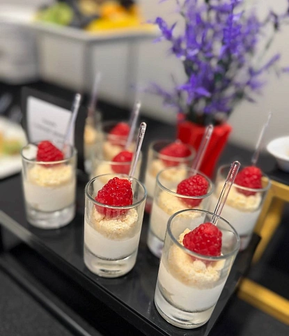 Коктейль на 150 персон для клиентов компании СТОУН 