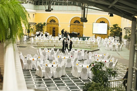 Банкет в Атриуме музея им. Пушкина