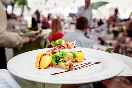 Гала-ужин в усадьбе в Тверской области