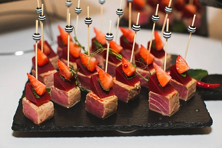 канапе тунец фуршет