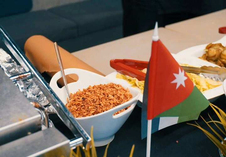 Станция по приготовлению шаурмы ВОК (фото 7)