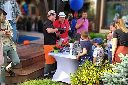 Детский день рождения в загородном доме