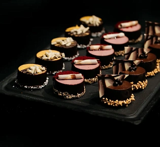 Сет муссовых десертов «Одри Хепбёрн»