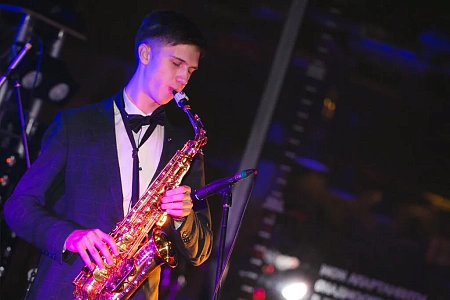 Новогодний фуршет FM Logistic