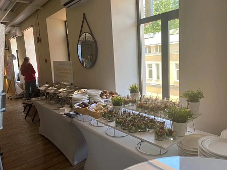 Кофе брейк и обед на 50 персон