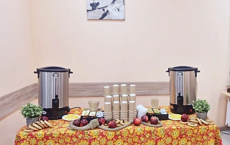 Блинная станция на Масленицу для 230 персон