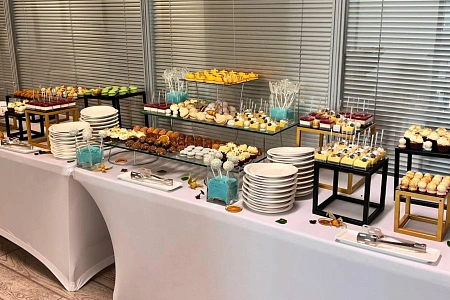 Кэнди бар с фуршетом на 150 персон ООО ГЭХ Закупки