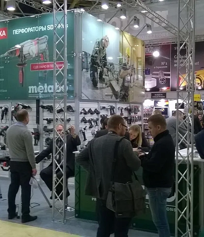 Работа на выставочном стенде Metabo