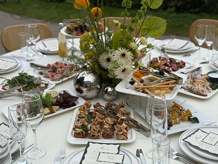 Свадебный банкет и welcome на 41 персону в Усадьбе Середниково