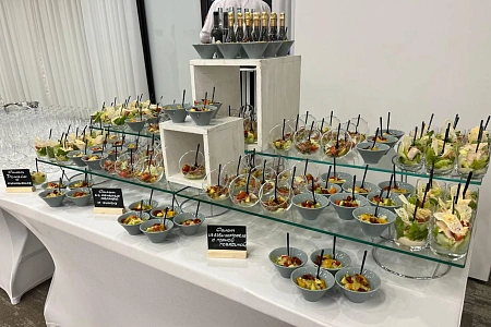 Фуршет на 90 персон РосГеология