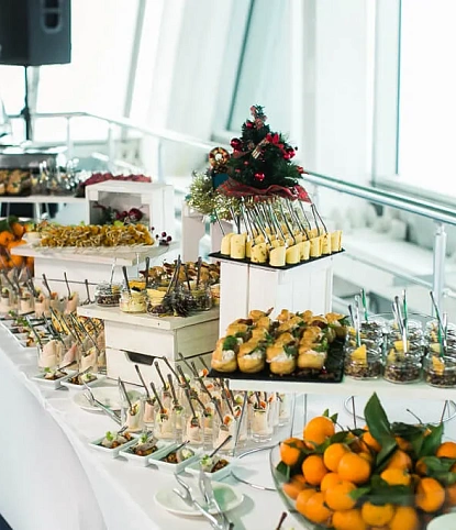 Фуршет 185 персон для Леруа Мерлен