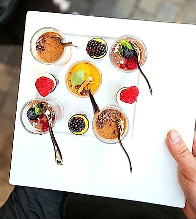 Презентация в Rouge Bunny Rouge