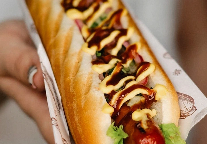 Анимационная станция с хот-догами 