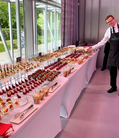 Фуршет на 130 персон Котекс