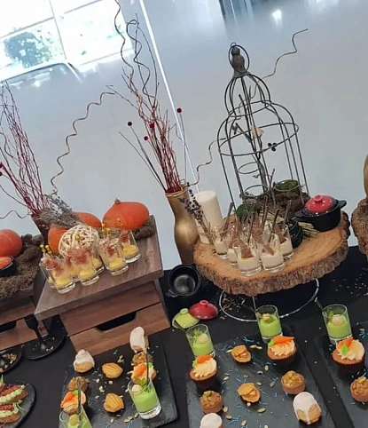 Фуршет в автосалоне Infiniti