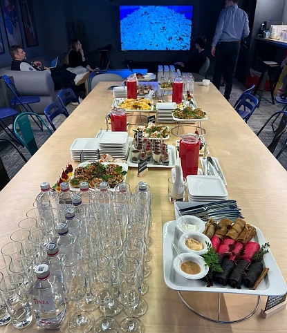 Бизнес-завтрак на 25 персон Tarkett Bureau