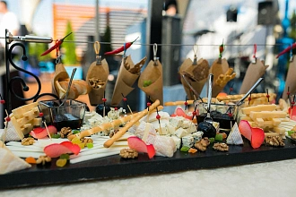 Станция с благородными сырами