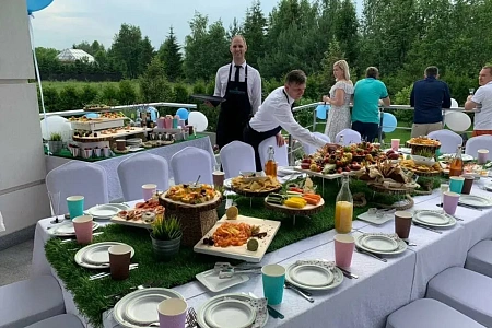 День рождения в загородном доме в Эко-стиле