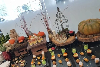 Фуршет в автосалоне Infiniti